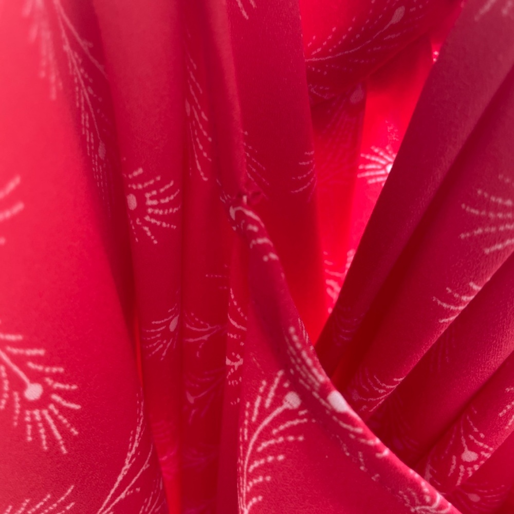 Chelsea28 Red Poinsettia Feathered Palm Top size large sleeveless blouse spring - Picture 6 of 7